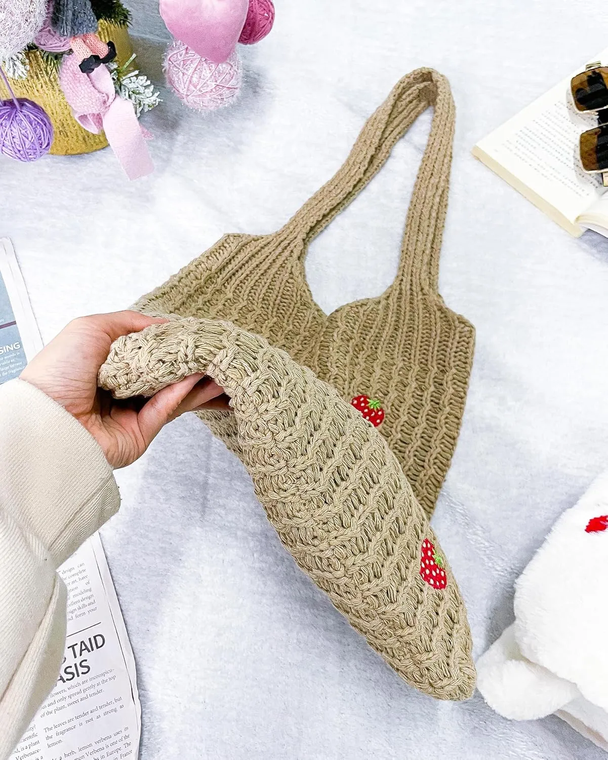 Cute Strawberry Pattern Tote Bag Crochet Tote Bag Shoulder Bag Handbags Knitting Bag Aesthetic Handmade Weaving