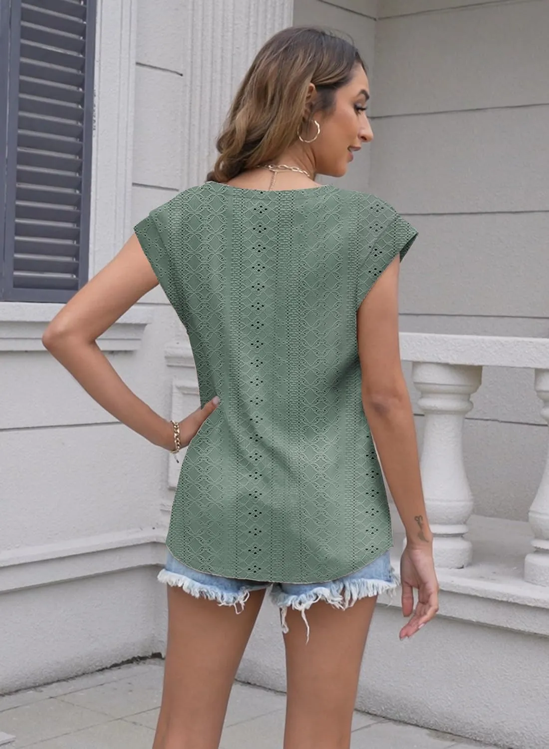 Disamer Summer Cap Sleeve Tank Tops for Women Trendy 2025 Loose Fit Basic Solid Color V Neck Short Sleeve Shirts