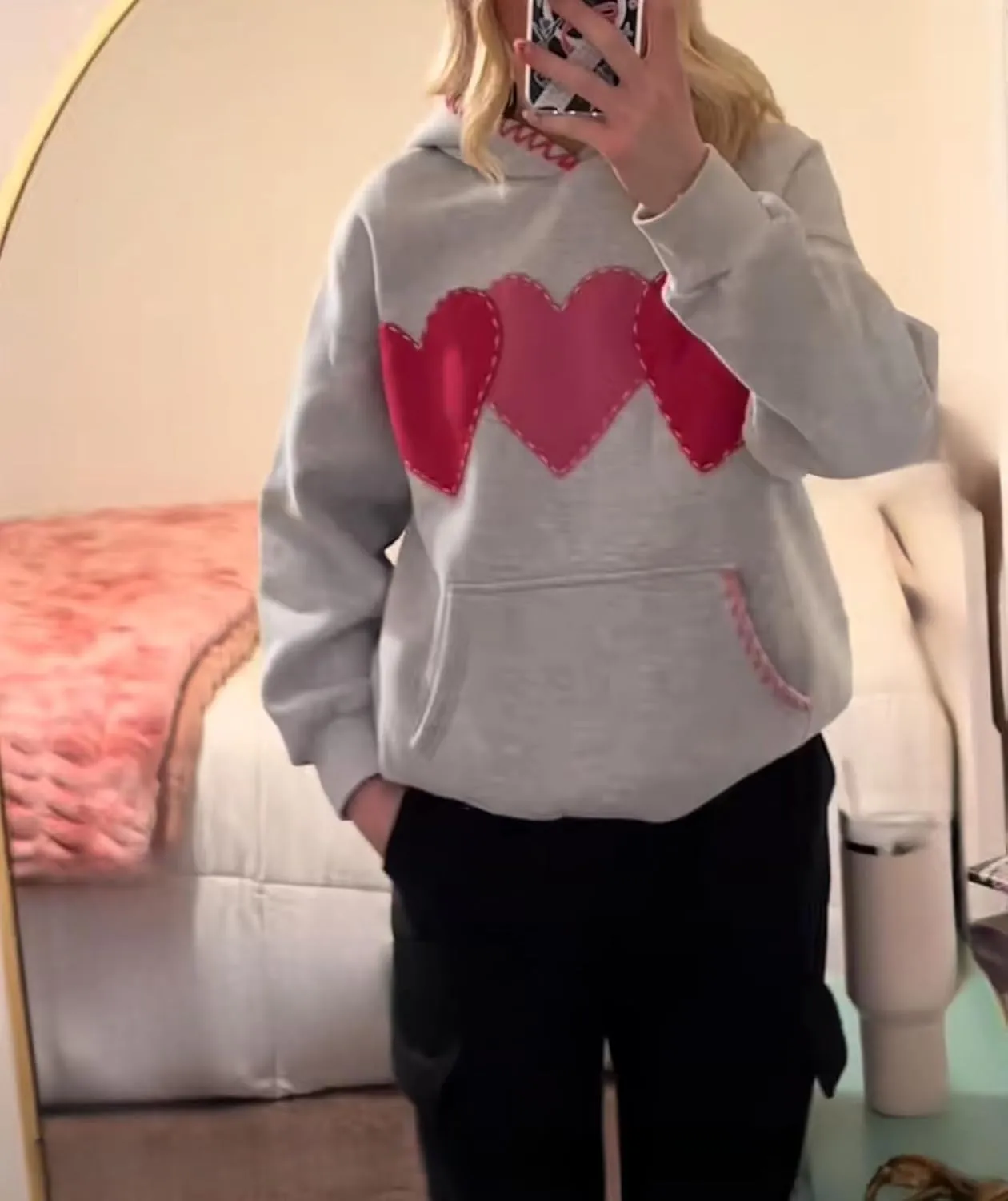 GGOOB Cute Sweatshirts Women Heart Stitching Hoodie Oversized Y2k Hoodies Sewing Handmade Preppy Graphic Hoodies Coquette