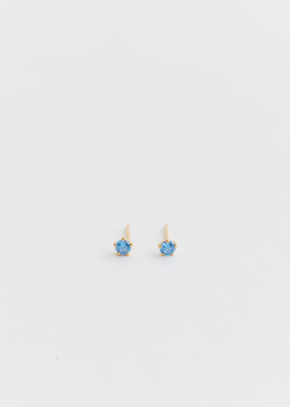 Isee Studs