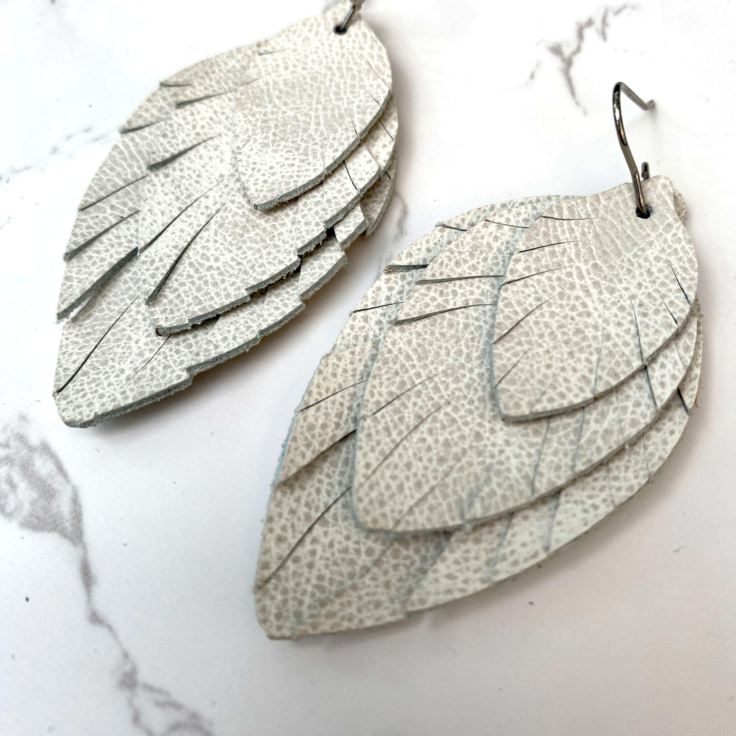 Ivory Small Fat Feather Earrings