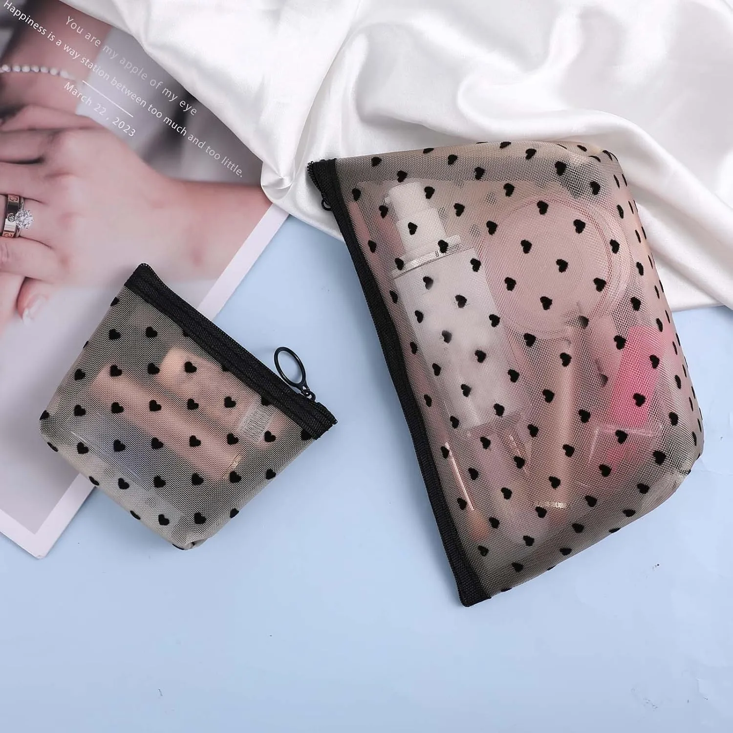 Mini Cosmetic Bags, 2Pcs Heart Print Mini Zipper Mesh Bags, Lipstick Cosmetic Accessories Organizer, Mini Mesh Makeup Bag, Mini Zipper Mesh Cosmetic Bag for Women, Small Makeup Bag for Purse, 2 Sizes
