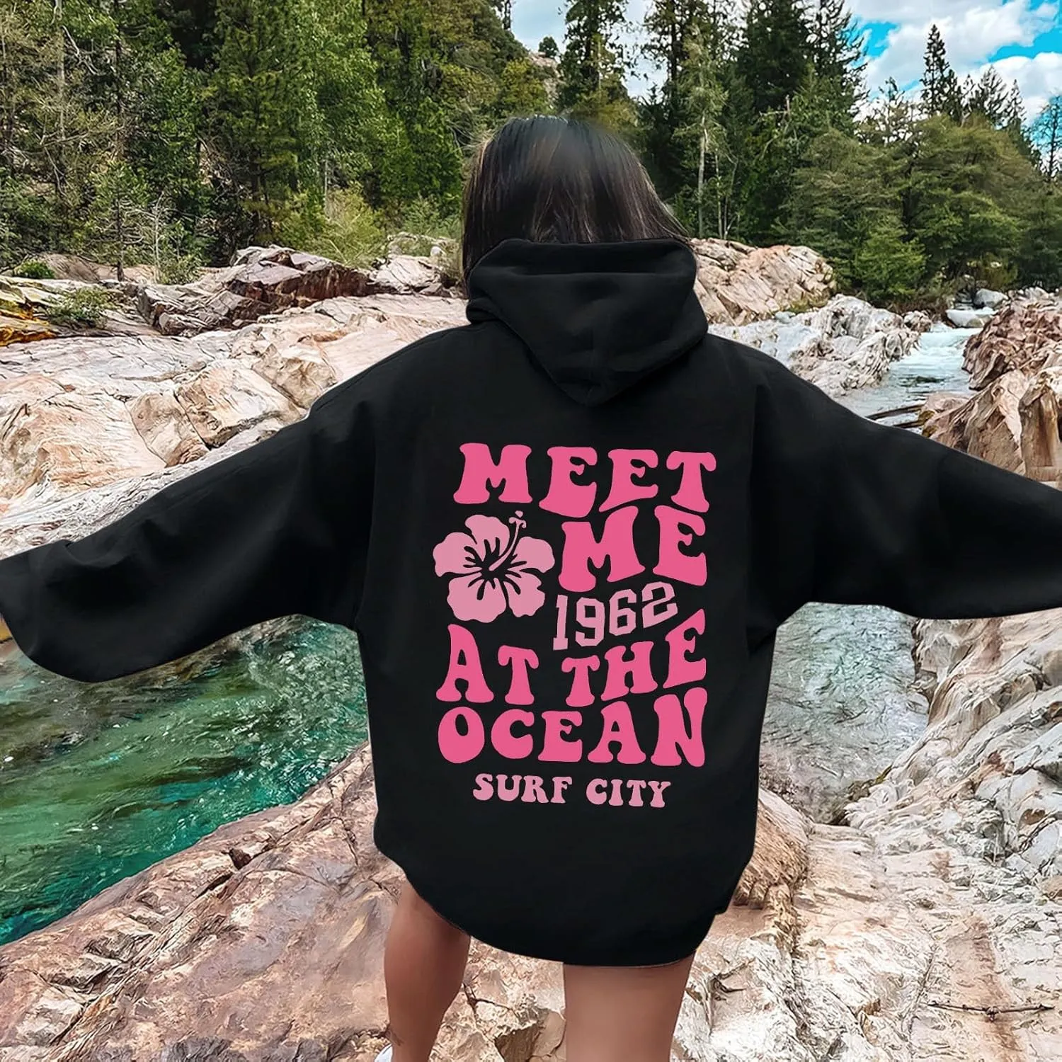 Oversized Hoodies For Women Long Sleeve Drawstring Letter Graphic Hoodies Palm Puff Fall Fashion Pullover Sweatshirt
